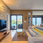 Casa G * Πούλα